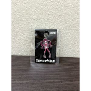 Monster High Draculaura Enamel Pin